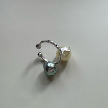 Load image into Gallery viewer, Baroque pearl ear cuff Yellow & Blue