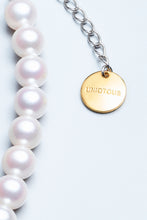 Load image into Gallery viewer, Pearl necklace GOLD